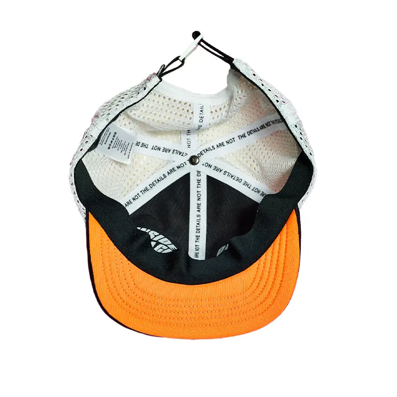 BLACK WHITE SHORT TRUCKER - Image 5